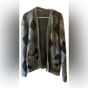 McGregor Sports Sweater